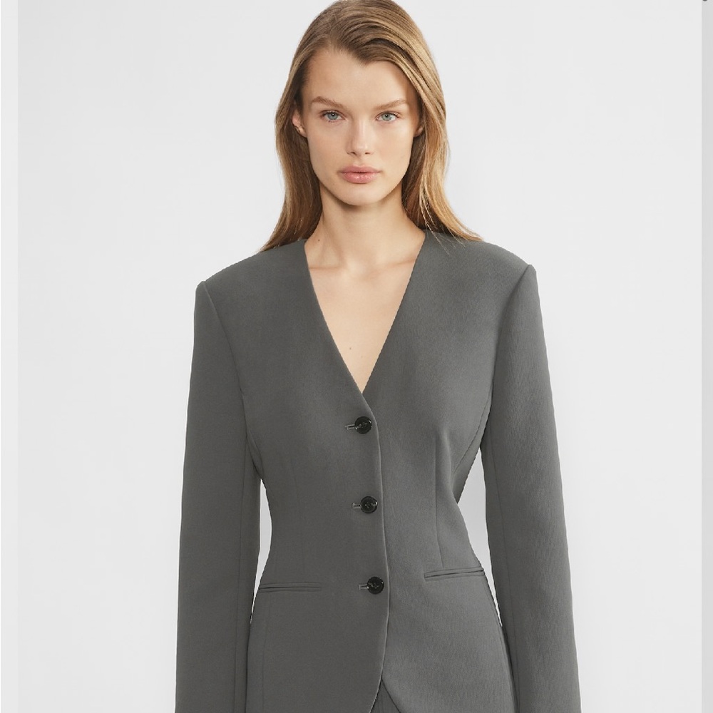 Aritzia Clyde Blazer - Coal Grey
